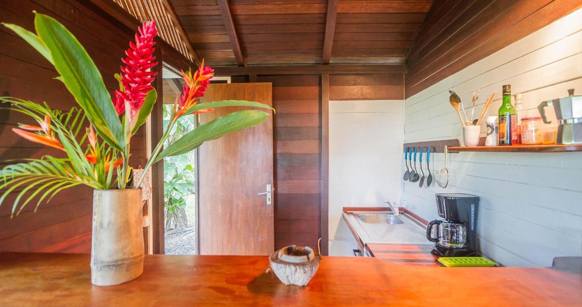 Ecolodges Karet Deshaies Exterior photo